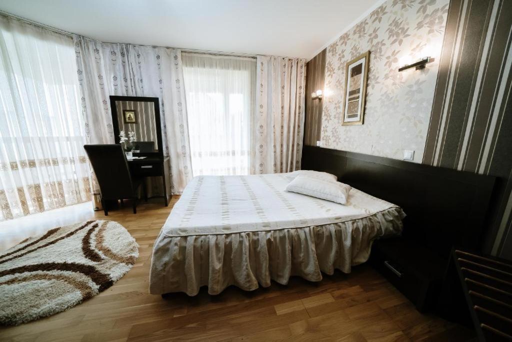 Vila Class Ватра-Дорней Экстерьер фото